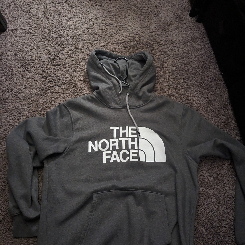 The North face DO NOT BUY ON POSHMARK TALK TO ME BEFORE BUYING